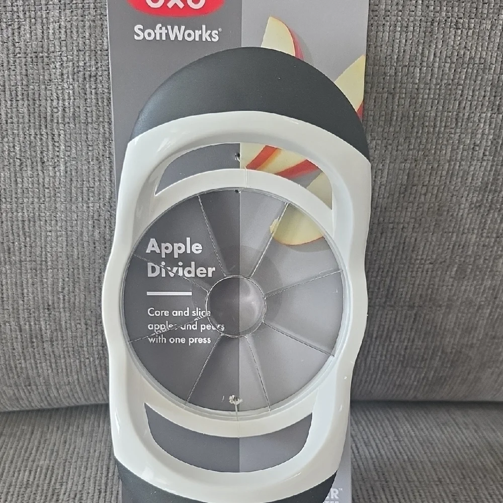 OTOTO Mon Cherry Measuring‎ Spoons and OXO Apple Divider, Kitchen Bundle, New.